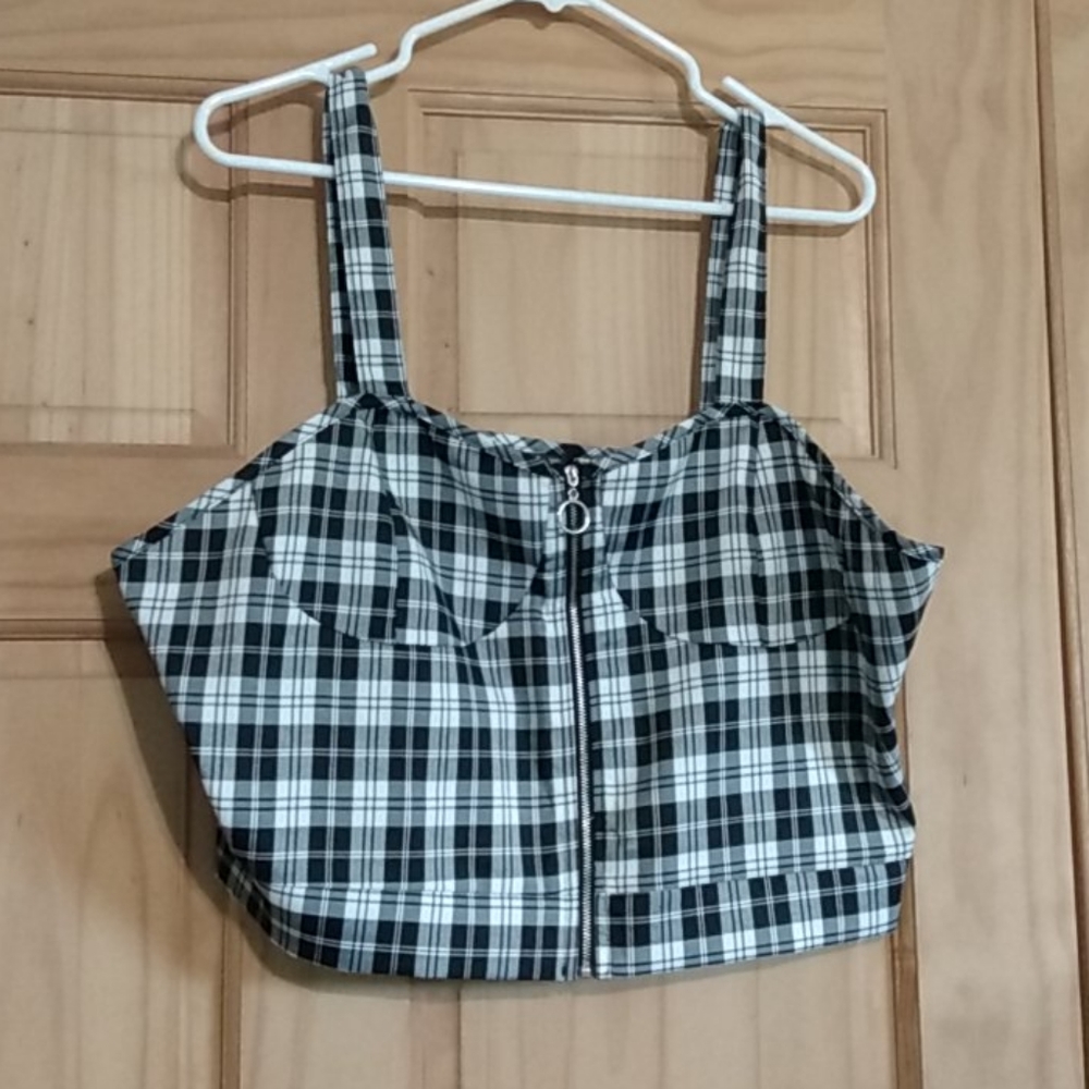 New-in-Bag Plaid Crop Zip-Up Front Top
